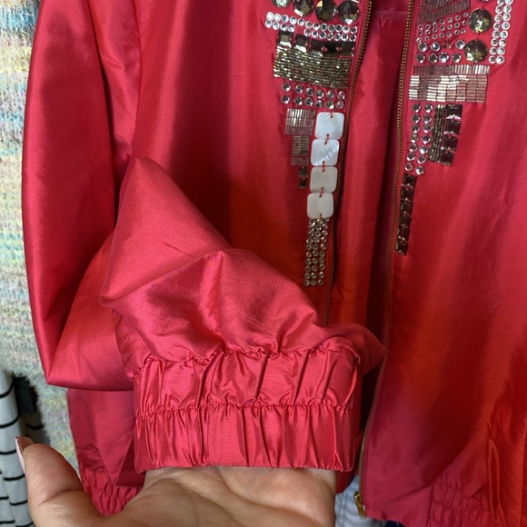 Magaschoni 100% Silksoie Red Bomber Jaket maybe A Large no SZ tag - Picture 7 of 14